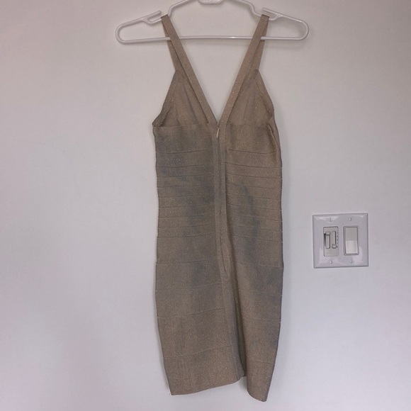 Discounted Bebe dress due to blue stains - Picture 3 of 4